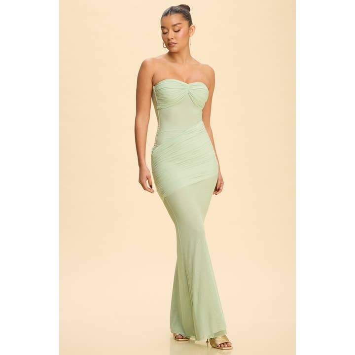 Robe longue drapée en maille pour la vente par Luxxel