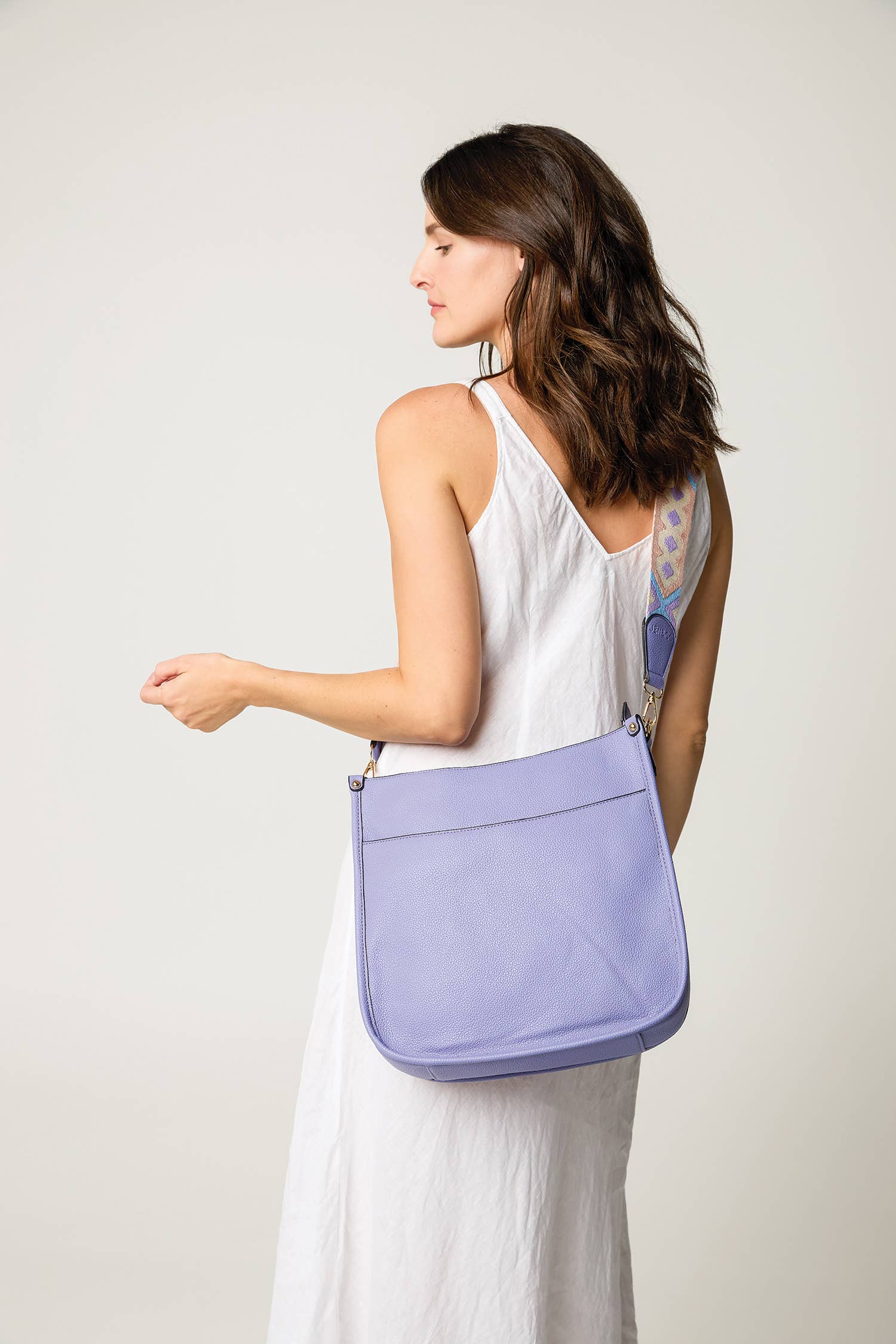 Jen & Co. - Wholesale Crossbody Bag - Women's - M1977 Chloe Crossbody with Guitar Strap18