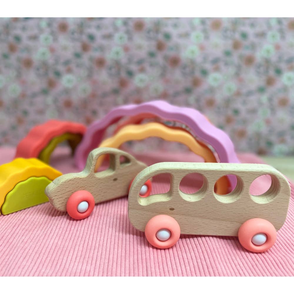 PETIKIDS – Brinquedo de madeira - Crianças por atacado – Brinquedo de Madeira - Ônibus de Madeira com Rodas de Silicone1