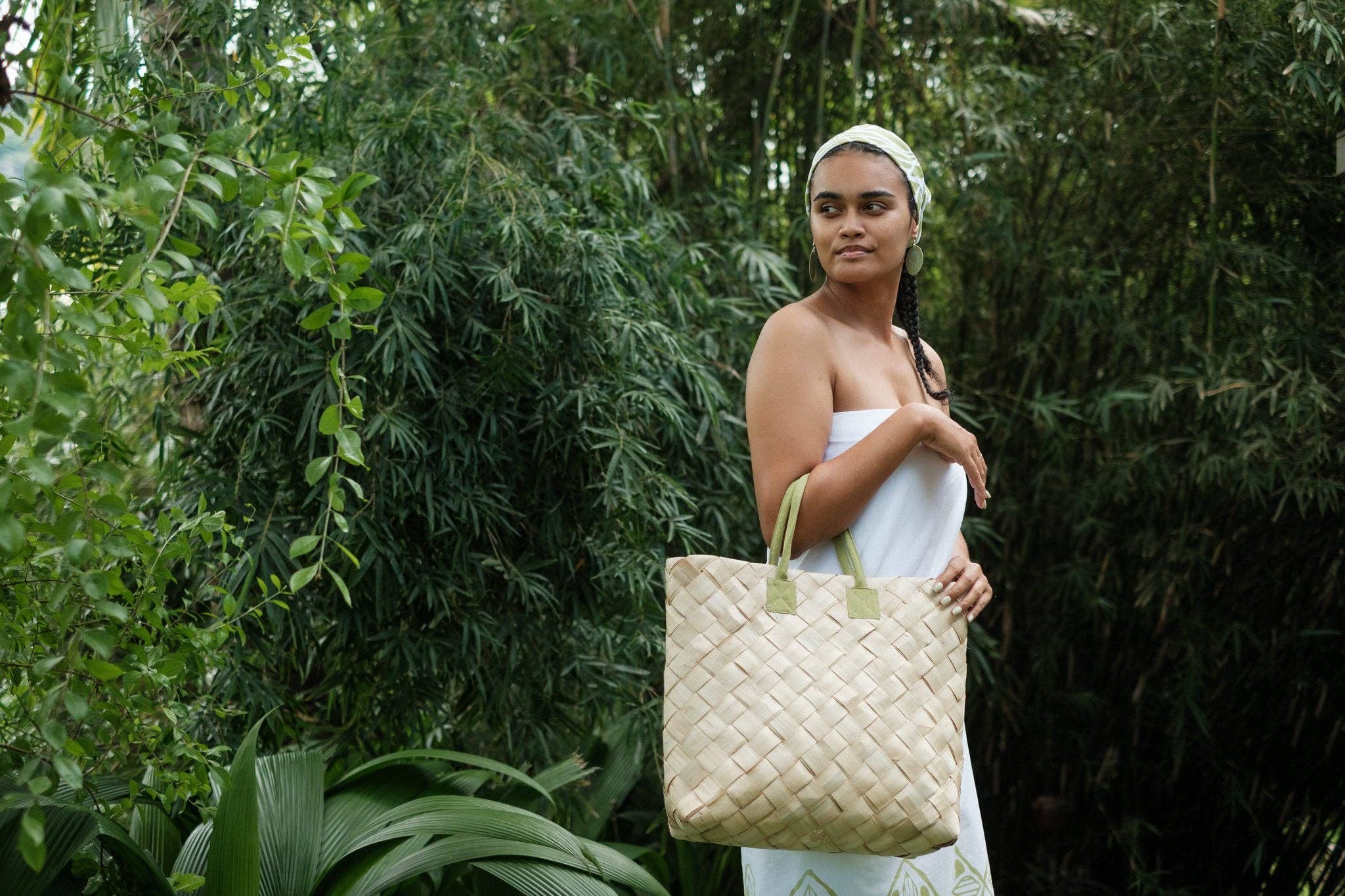 Rise Beyond the Reef - Wholesale Tote Bag - Women's - Handwoven Carry Bag4