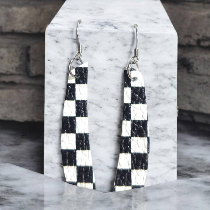 Black and white checkered bar earrings for wholesale by Bushleys Beauties, LLC
