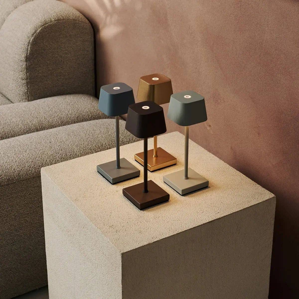 Tavellio - Wholesale Accent/Desk Lamp - Sarphati Mini Shadow Grey Cordless Table Lamp | Rechargeable via Charging Station & 3 Light Modes6