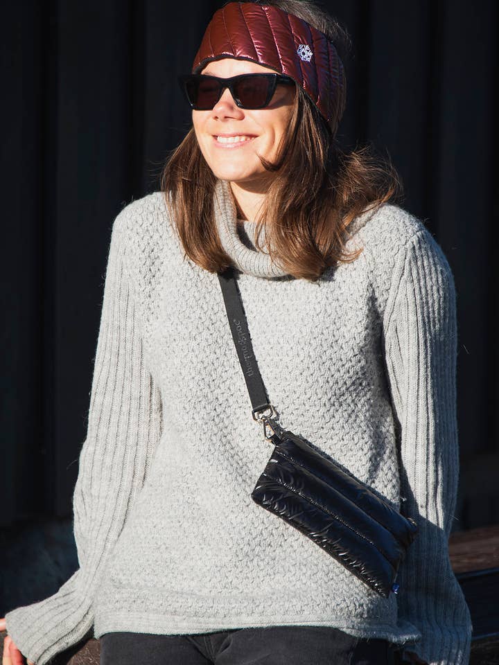 THOQ Crossbody Insulated Phone Bag for wholesale by Growth Street Distribution