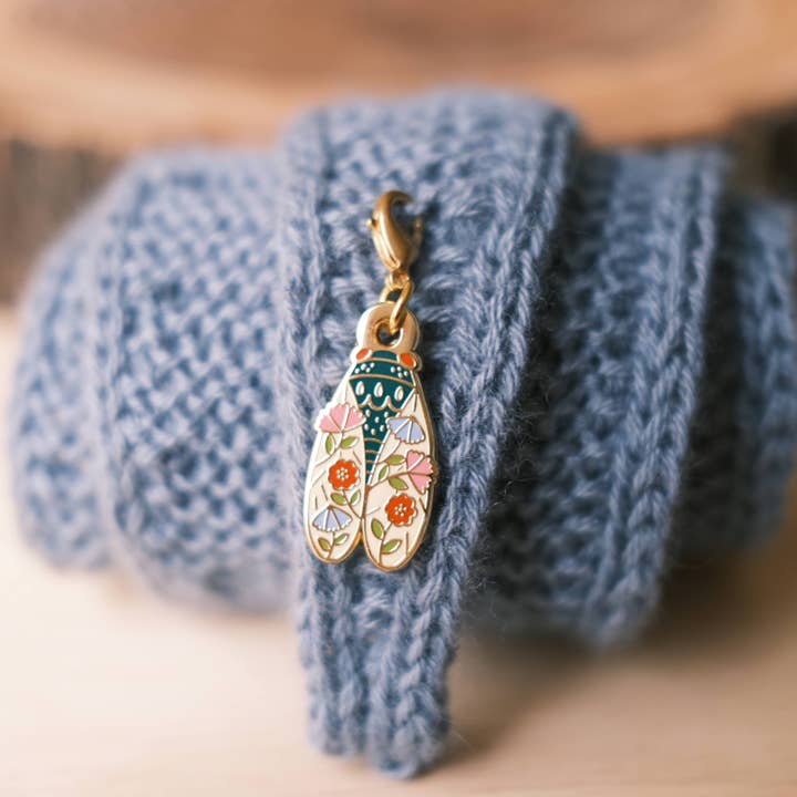 Justine Gilbuena - Wholesale Knitting/Crochet Supplies - Cicada Stitch Marker