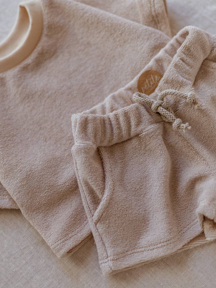PETITE EvelinaApparel - Wholesale Shorts - Baby - Terry shorts / Beige1