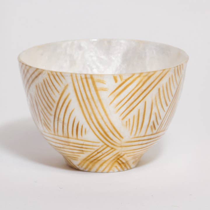 Gylden perlemor kop for engroshandel hos Ithemba