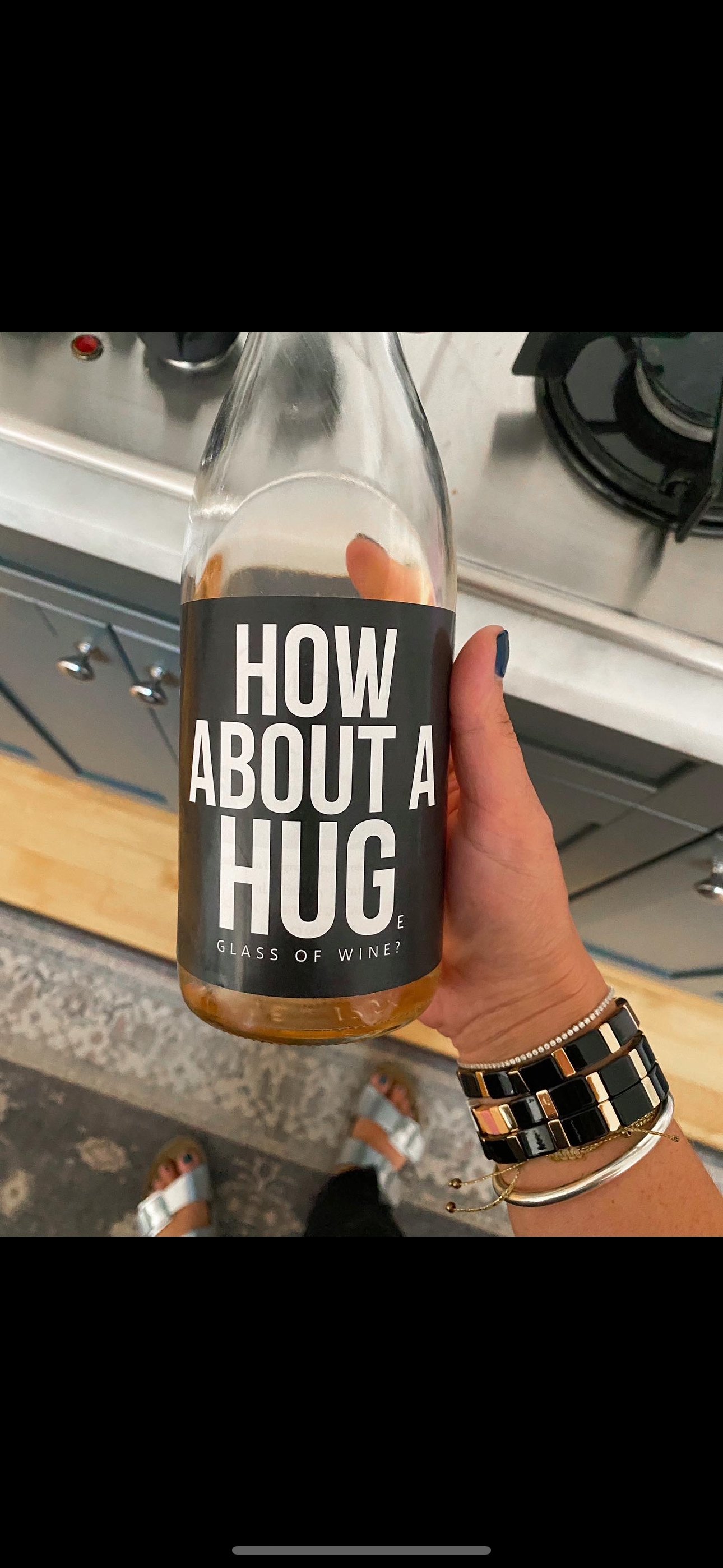 Minor Details CLE - Wholesale Wine Bottle Bib - How about a HUGe wine label0