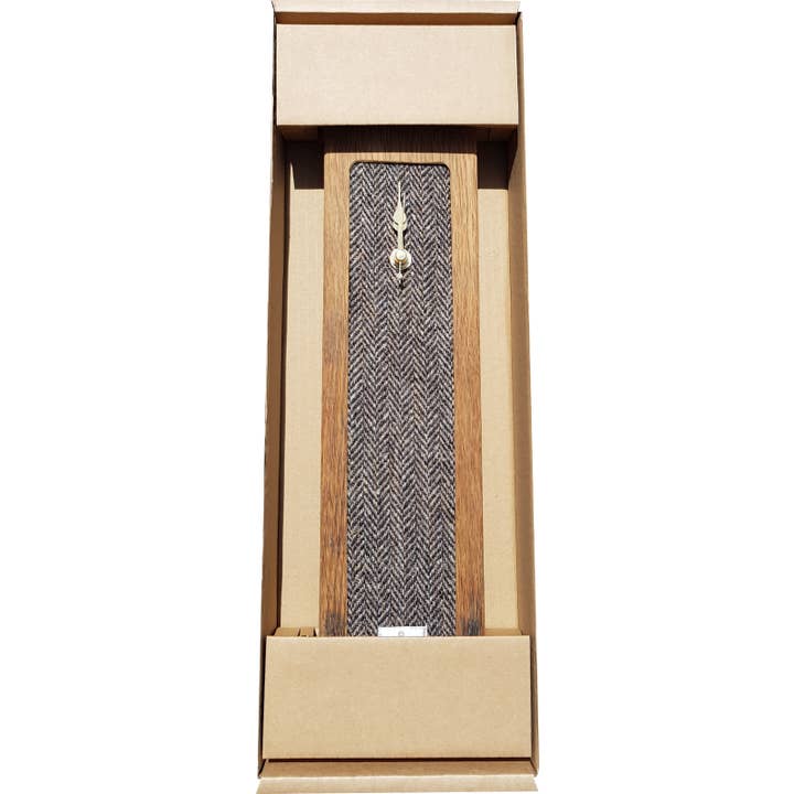 LT Creations – wholesale Wall clock – Medium Harris Tweed Wall Clock | C03