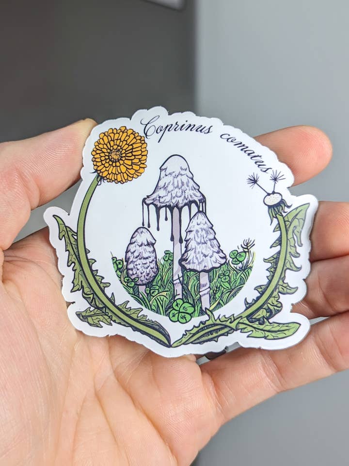 Coprinus comatus | Imán realista en forma de hongo con melena peluda para venta al por mayor de Mushroom Marauder