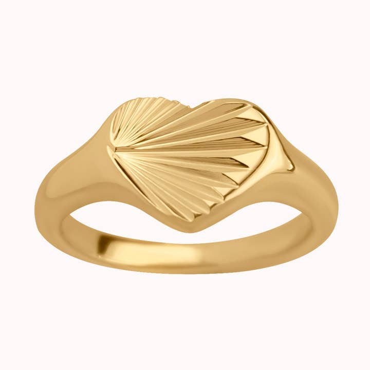 CARIS Jewelry - Wholesale Cocktail/Statement Ring - Alma Heart Ring