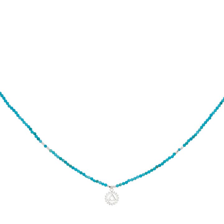 Collar de Turquesa Howlita, Apatita y Plata para el Chakra de la Garganta para venta al por mayor de Boho Betty