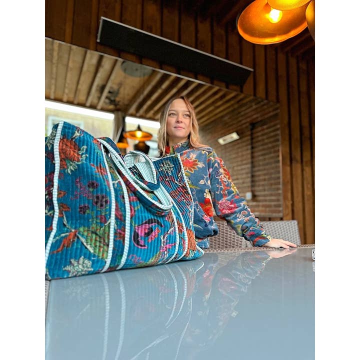 Essential Designs London - Wholesale Tote Bag - Women's - Quilted Velvet Cotton Reversible Extra Large Tote Bag Beach Weekender Eco friendly Sustainable Sturdy Grocery Shopping Rich Teal Pink Orange3