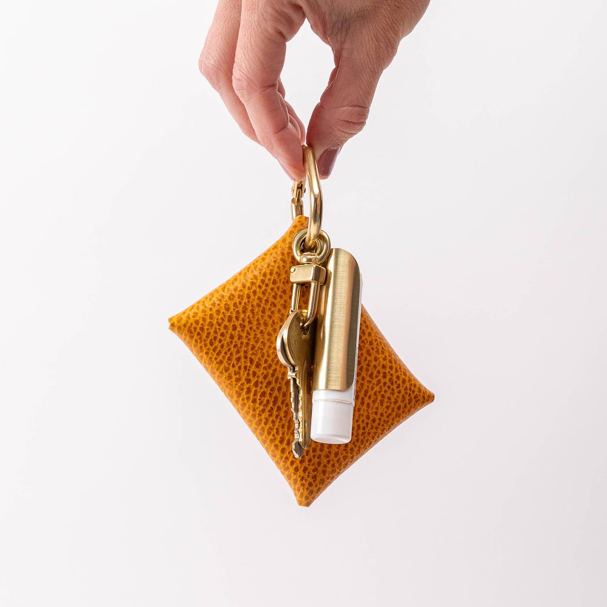 Avryn Co. - Wholesale Lip Balm Case/Holder - Lip Balm Holder4