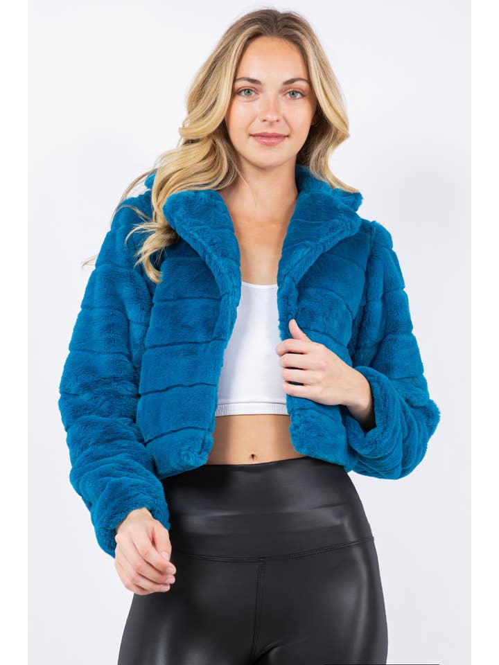 Veracci – wholesale Jacket – Women's – Faux Fur Crop Jacket