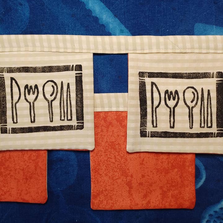 Larisanjou - Wholesale Bunting/Garland - Buen Provecho Bunting: Linoprint Textile Art - Foodie Decor1