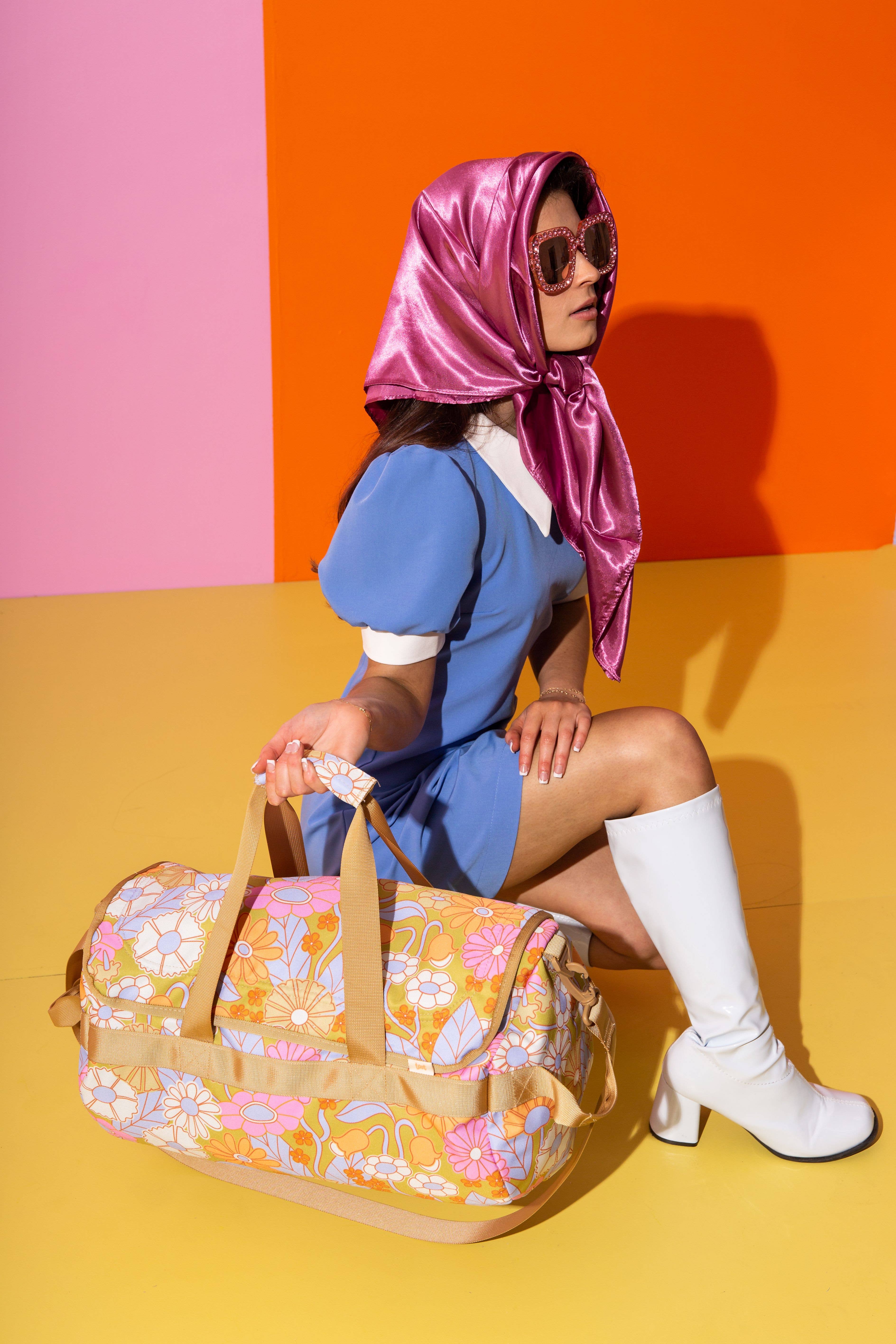 Talking Out of Turn - Wholesale Weekender Bag - Women's - Traveler Wildflower Weekender Bag for Women1