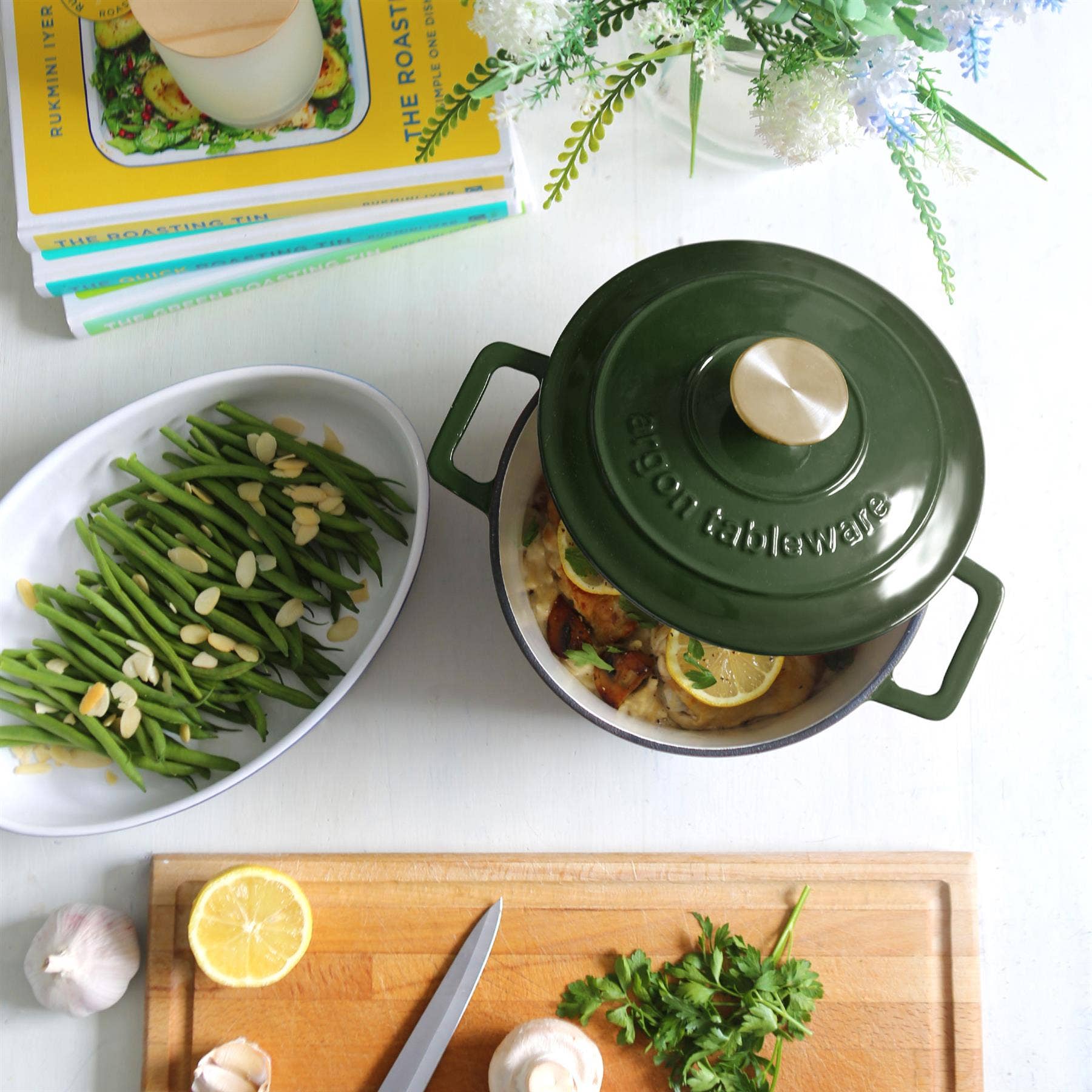 Rinkit Ltd - Vente Marmites - Cocotte Ronde en Fonte - 2,8L22