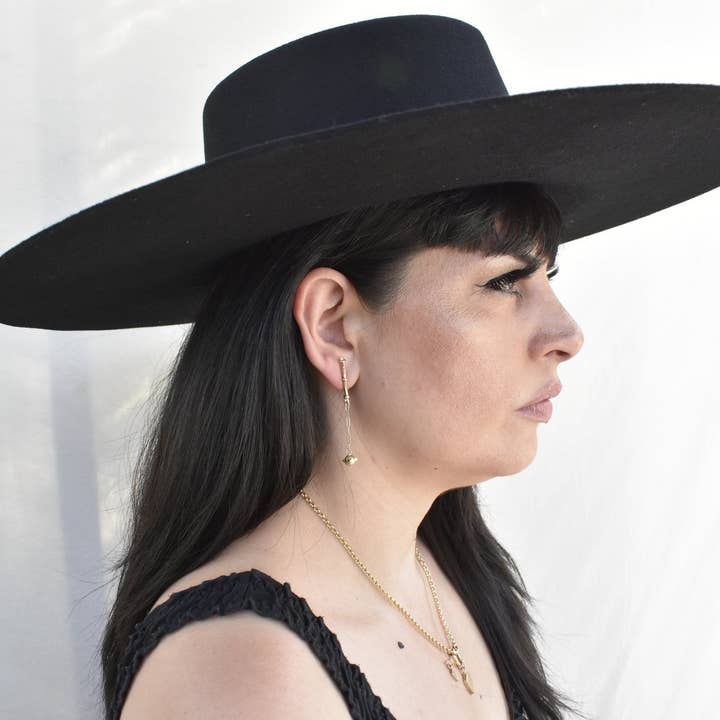 Morgaine Faye - Wholesale Dangle Earrings - Chain Morningstar Earrings4