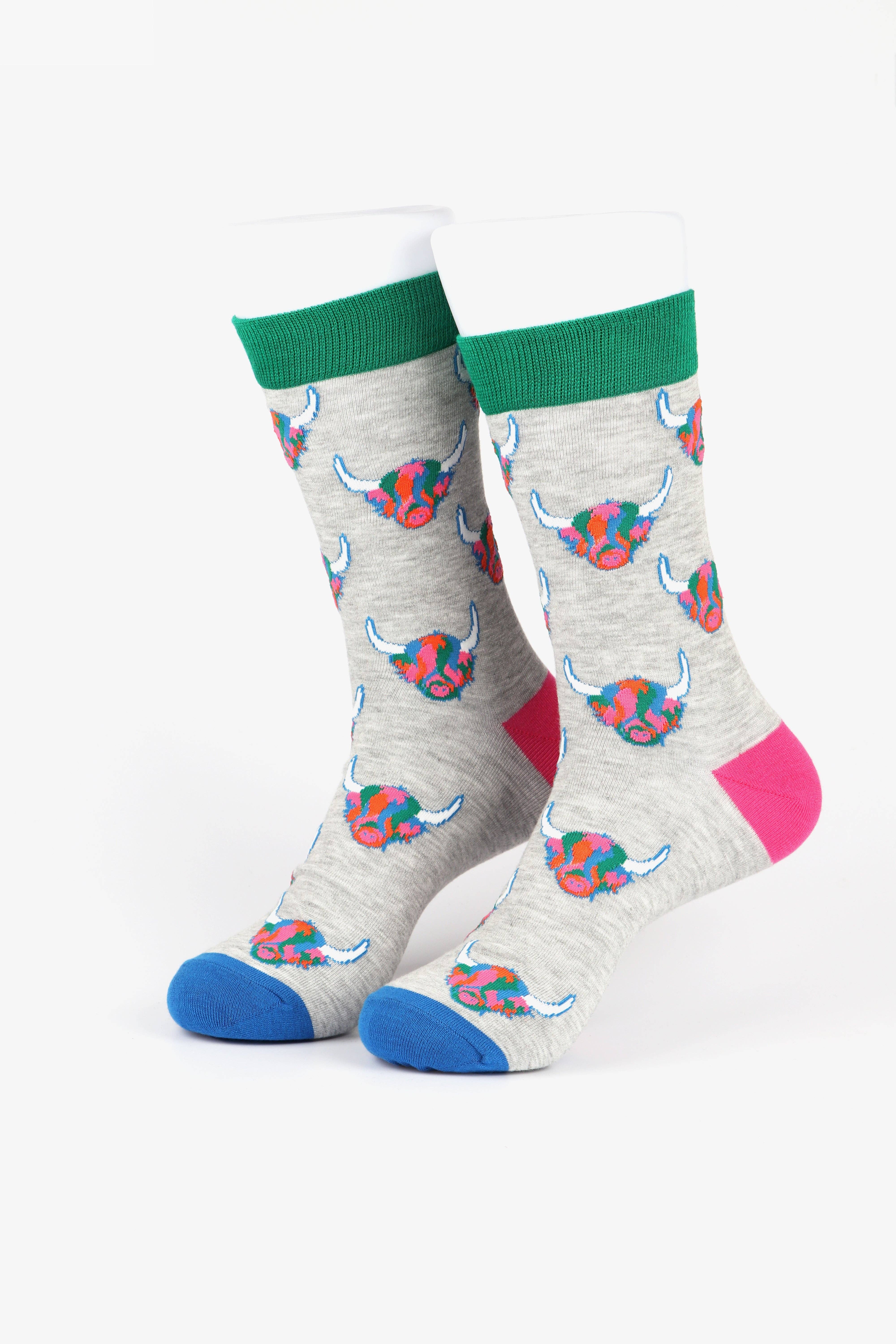 Sock Talk - Wholesale Socks - Men's - Men's Rainbow Highland Cow Print Bamboo Socks in Grey