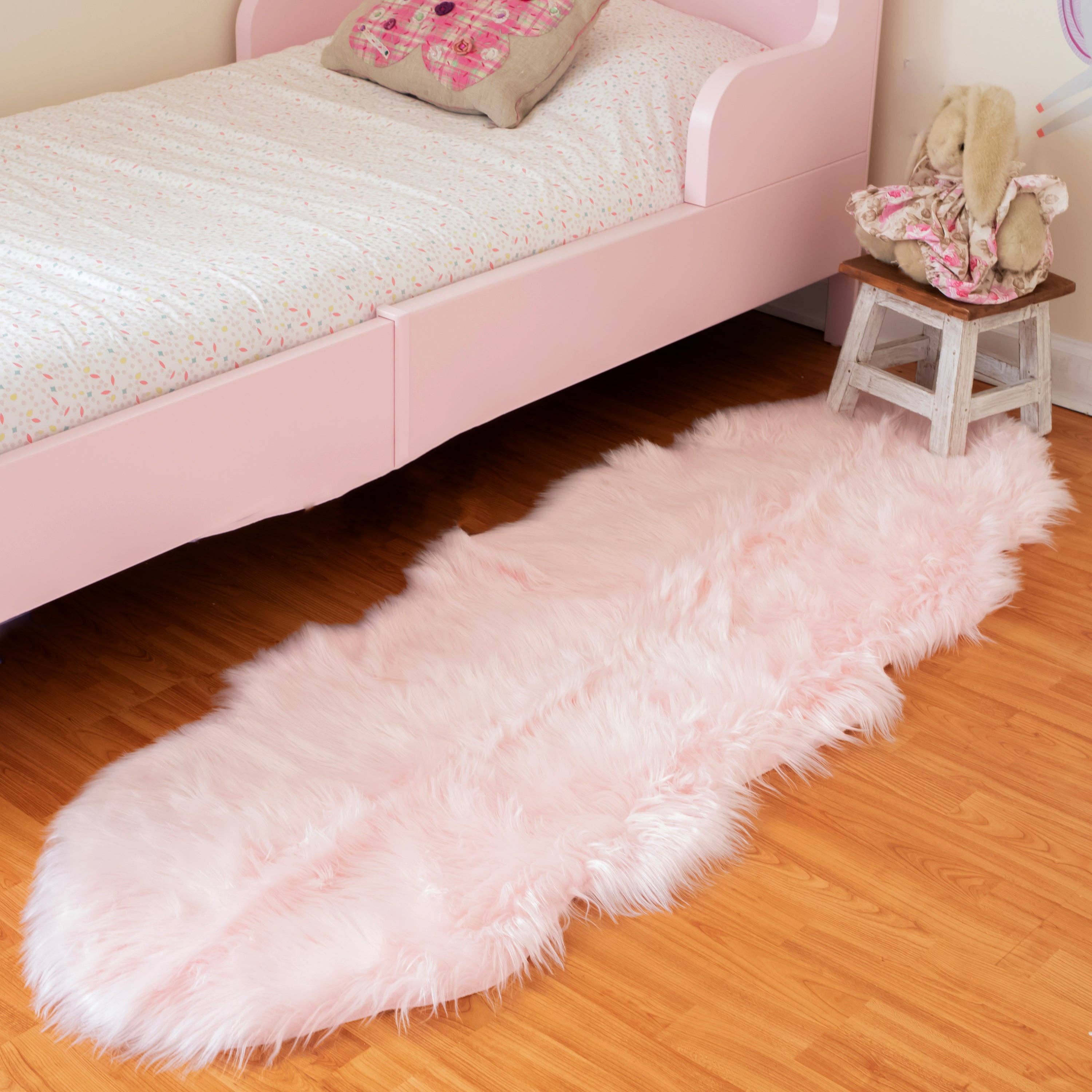 Walk on Me - Wholesale Area Rug - Faux Fur Super Soft and Silky Area Rug Witn Non Slip Backing and Machine Washable8