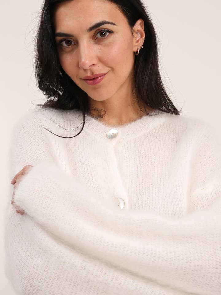 NAÏS PARIS - Wholesale Cardigan - Dames - VEST MET KNOPEN VAN 80% MOHAIR VOOR KINDEREN