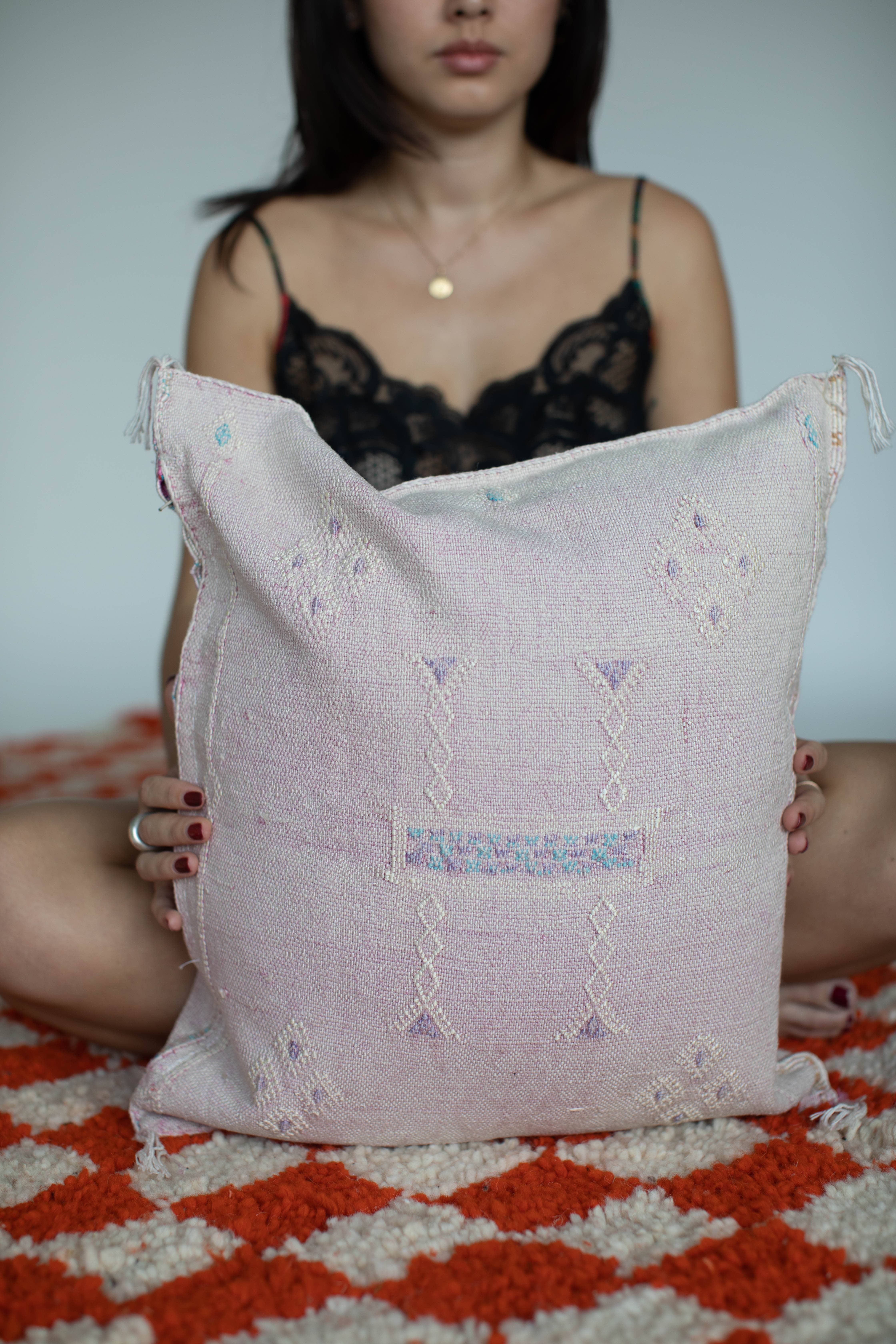 Voyage - Wholesale Throw pillow cover - Moroccan Cactus Silk Pillow Covers13