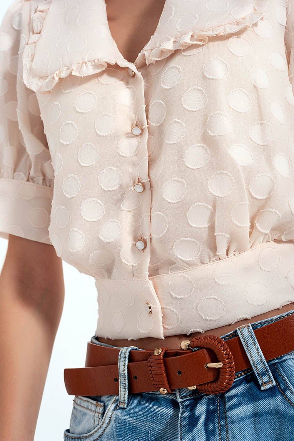 Beige Blusa de lunares beige con cuello babero y adornos de venta al por mayor en Faire4