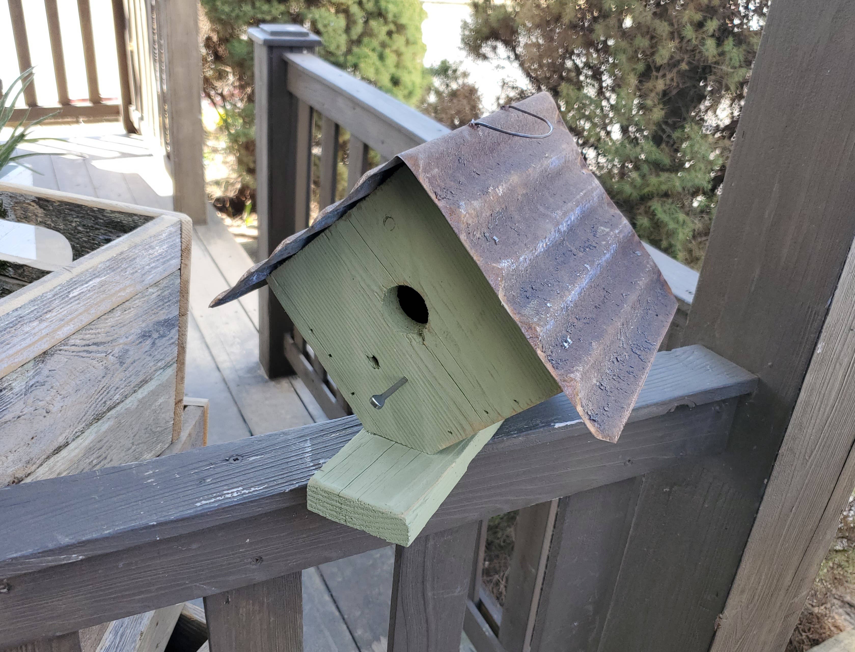 Flying Heart Threads - Wholesale Bird House - Rustic Reclaimed Wood and Corrugated Metal Wren House (SM11)5