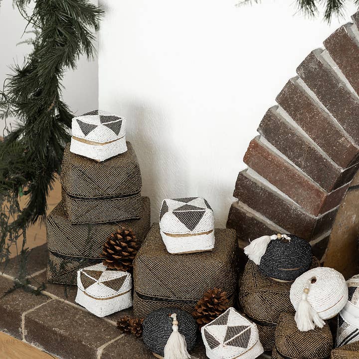 Jitana - Wholesale Decorative Box - Tinsel Beaded Box1