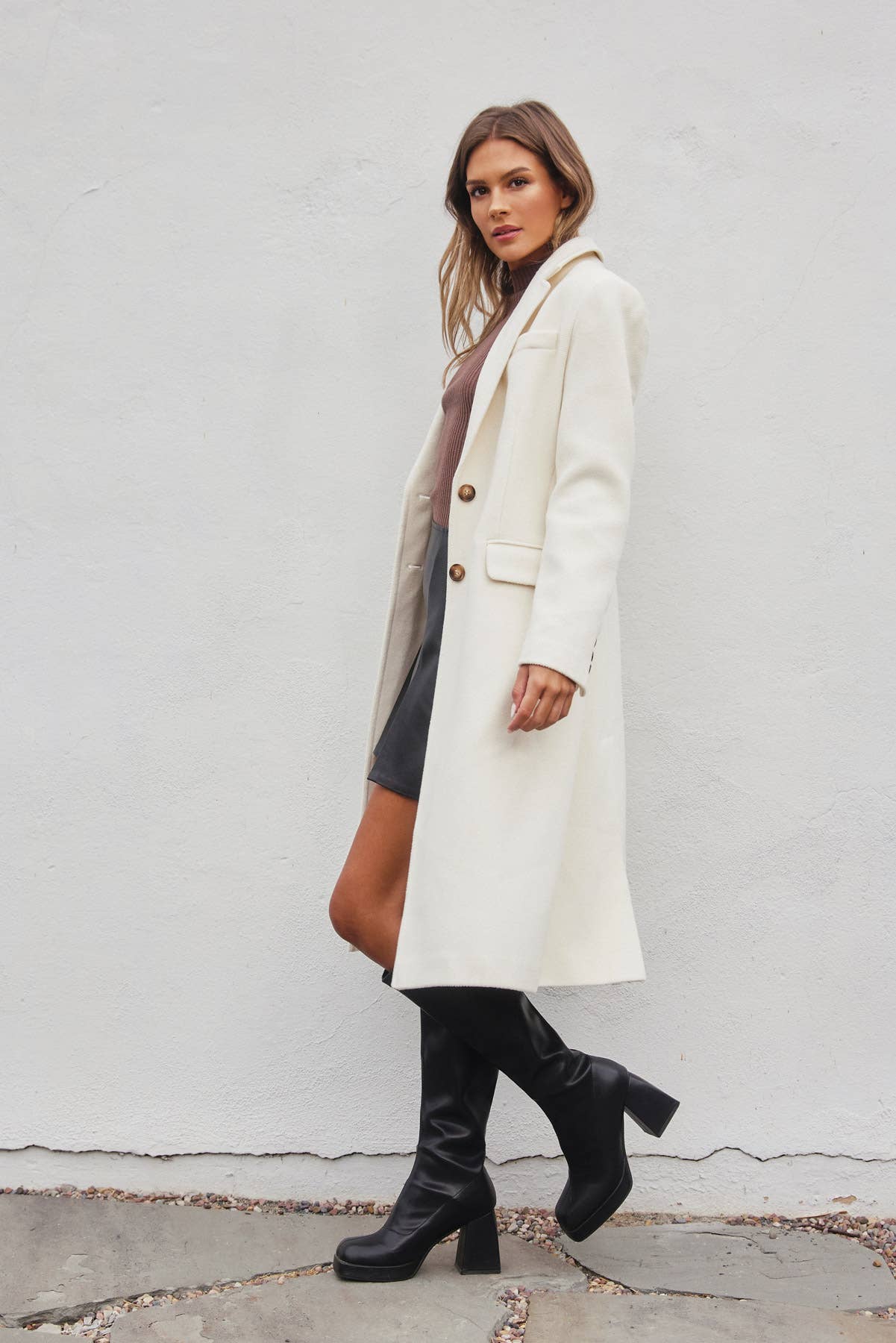 Dress Forum - Vente Manteau – femme - Manteau long en laine doux7