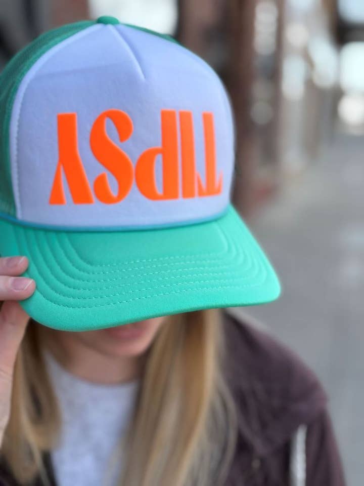 Cappello da camionista Tipsy per la vendita all'ingrosso da parte di ID Apparel