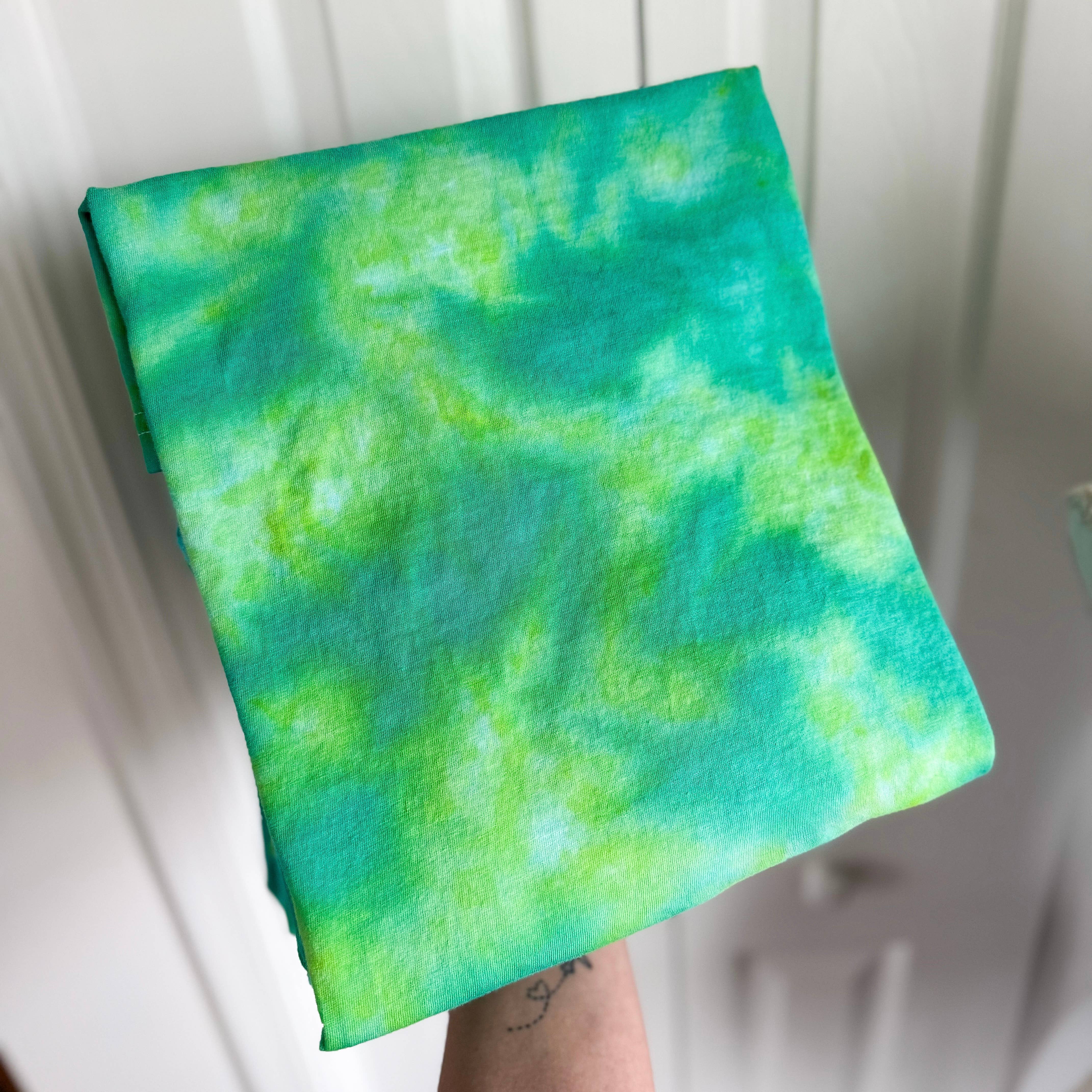 Floorboard Findings - Wholesale T-Shirt - Women's - Kelly Green Ice Dye Tie Dye Blanks1