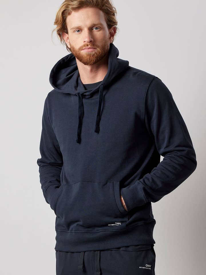 Sweat à capuche en coton biologique certifié pour la vente par OWN OFF WITH NATURE