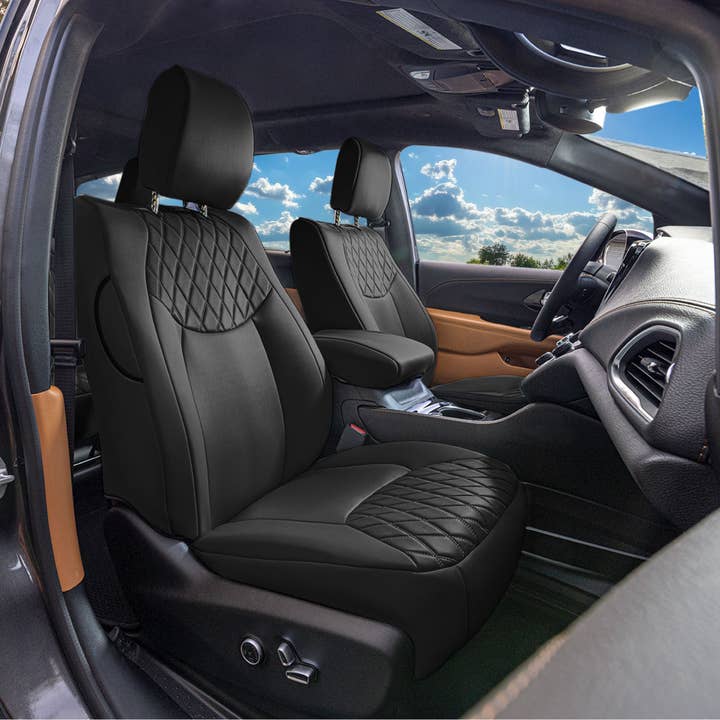 Chrysler Pacifica - 2017 - 2024 - Fundas para asientos delanteros - Neopreno Ultraflex negro (acceso a DVD y reposabrazos incluidos) para venta al por mayor de FH GROUP