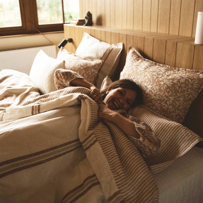 Gabrielle Paris – wholesale Duvet cover – Washed Linen Striped Duvet Cover2