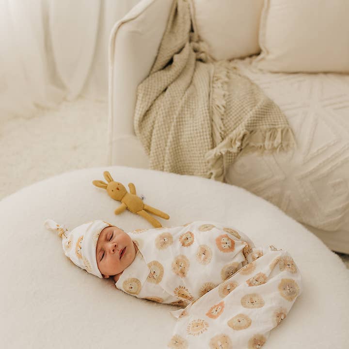Lions Muslin Wrap/Swaddle for wholesale by Emotion & Kids