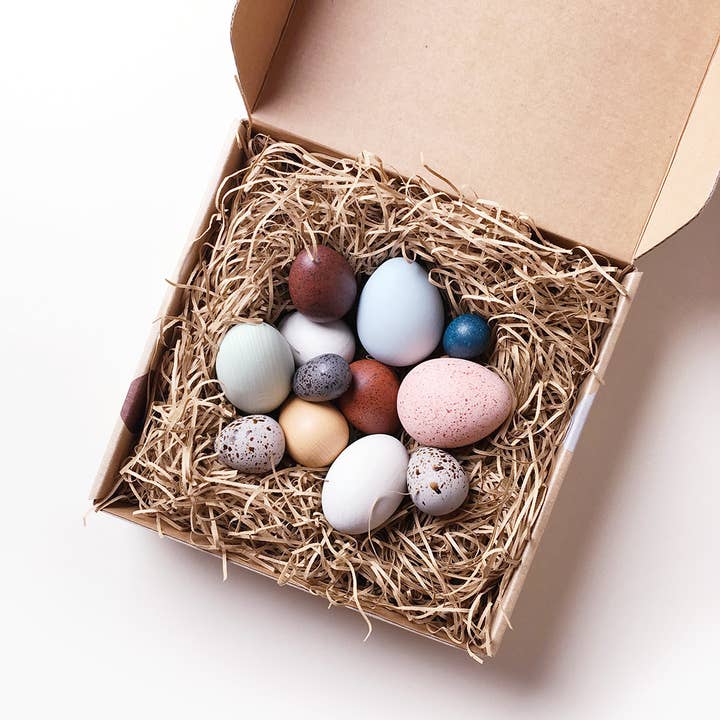 Living Refinery - Wholesale Wood toy – Child - Moon Picnic - A Dozen Bird Eggs in a box2