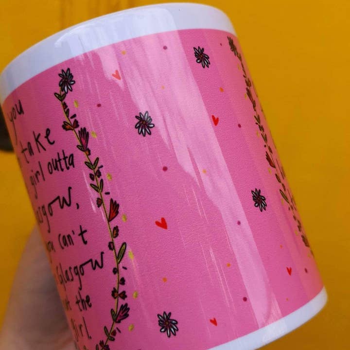 Claire Barclay Draws – Engroshandel Kaffekrus – Du kan tage Girl Outta Glasgow Mug2