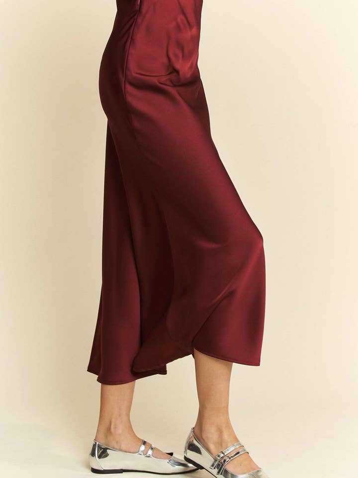 Davi & Dani - Wholesale Skirt - Women's - SLEEK MIDI LENGTH SUITABLE CASUAL WEAR SKIRT10