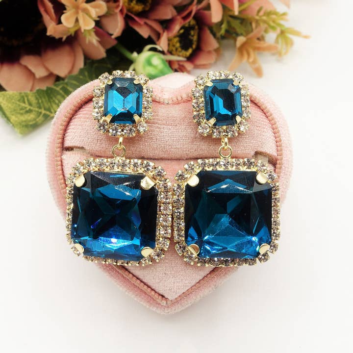 Daemon srls - Wholesale Dangle Earrings - ARIEL SQUARE - Orecchini pendenti con pietre sfaccettate e C3