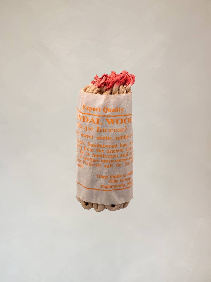 Nepalese Rope Incense - Sandalwood - Bundle of 30g for wholesale by Maison Farigoulette