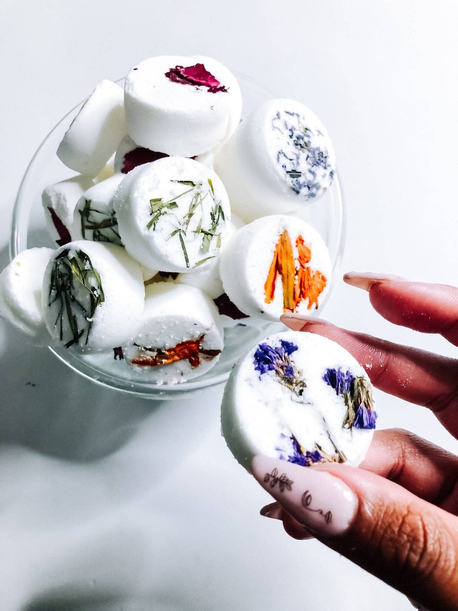 Subtle & Wild - Wholesale Shower Steamer/Bomb - Shower Steamers| Shower Steamer|Bath Bomb|Gift|Shower3