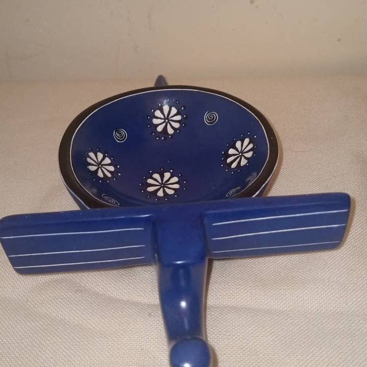Delight merchants - Vendita all'ingrosso Ciotole/Piatti decorativi - Scultura in pietra saponaria fatta a mano a forma di elefante blu navy con spedizione gratuita
