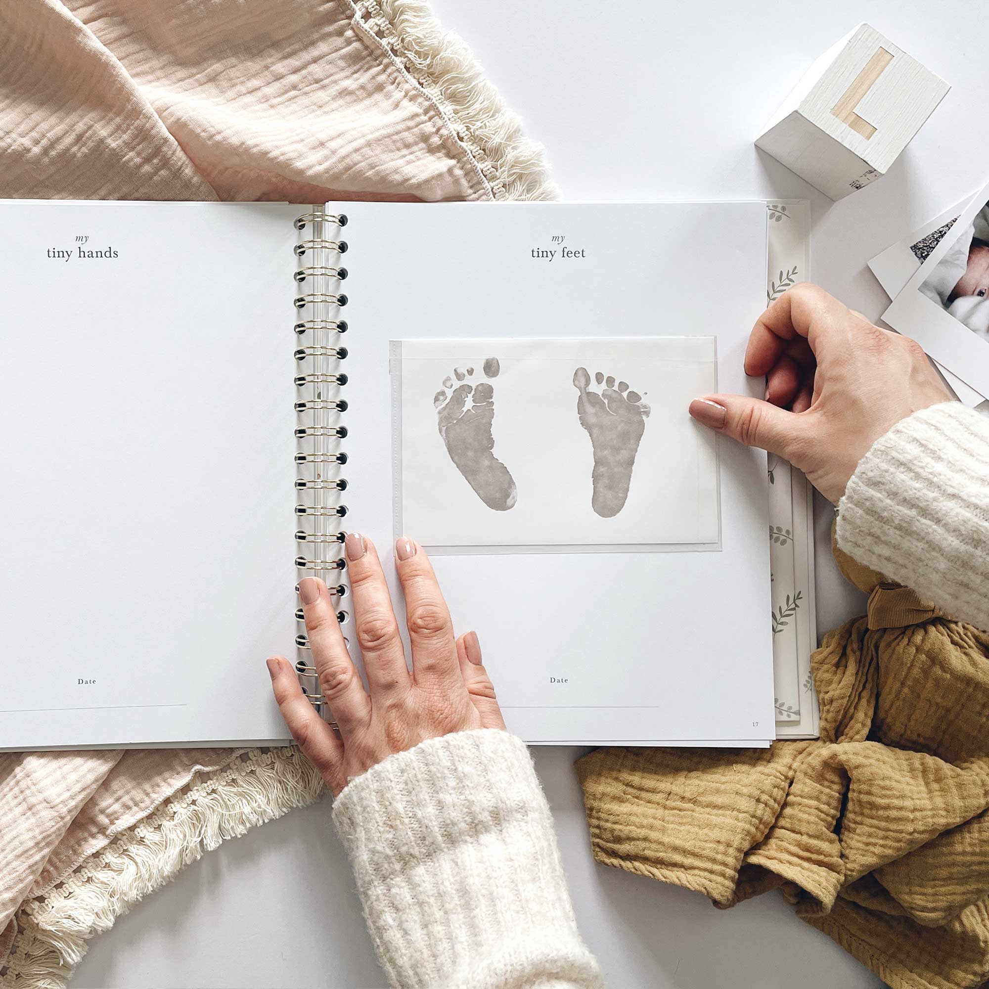 Blush And Gold - Wholesale Herinneringenboek - Kinderen en baby - My Baby Book (Dieren) luxe bewaarschrift met memory book + doos14