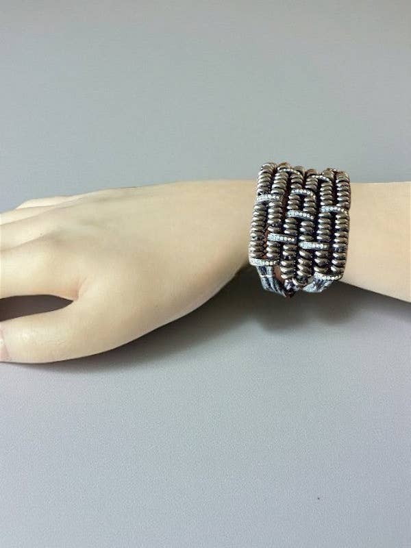 Vintage stil kanonmetallton mini-ringar med strassdetaljer multi-rem petite armband för wholesale av Andrea Bijoux