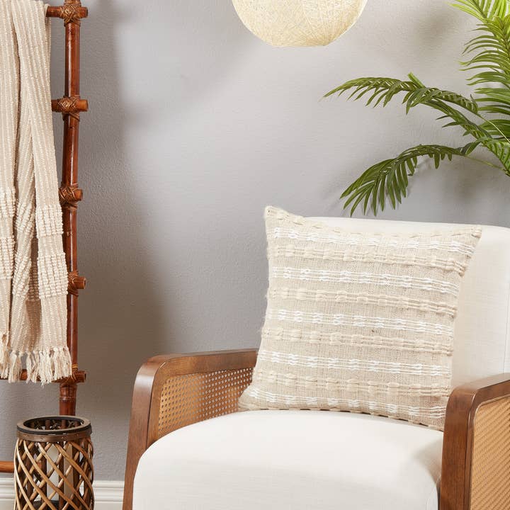 Almohada con diseño de rayas tejidas para venta al por mayor de Saro Lifestyle