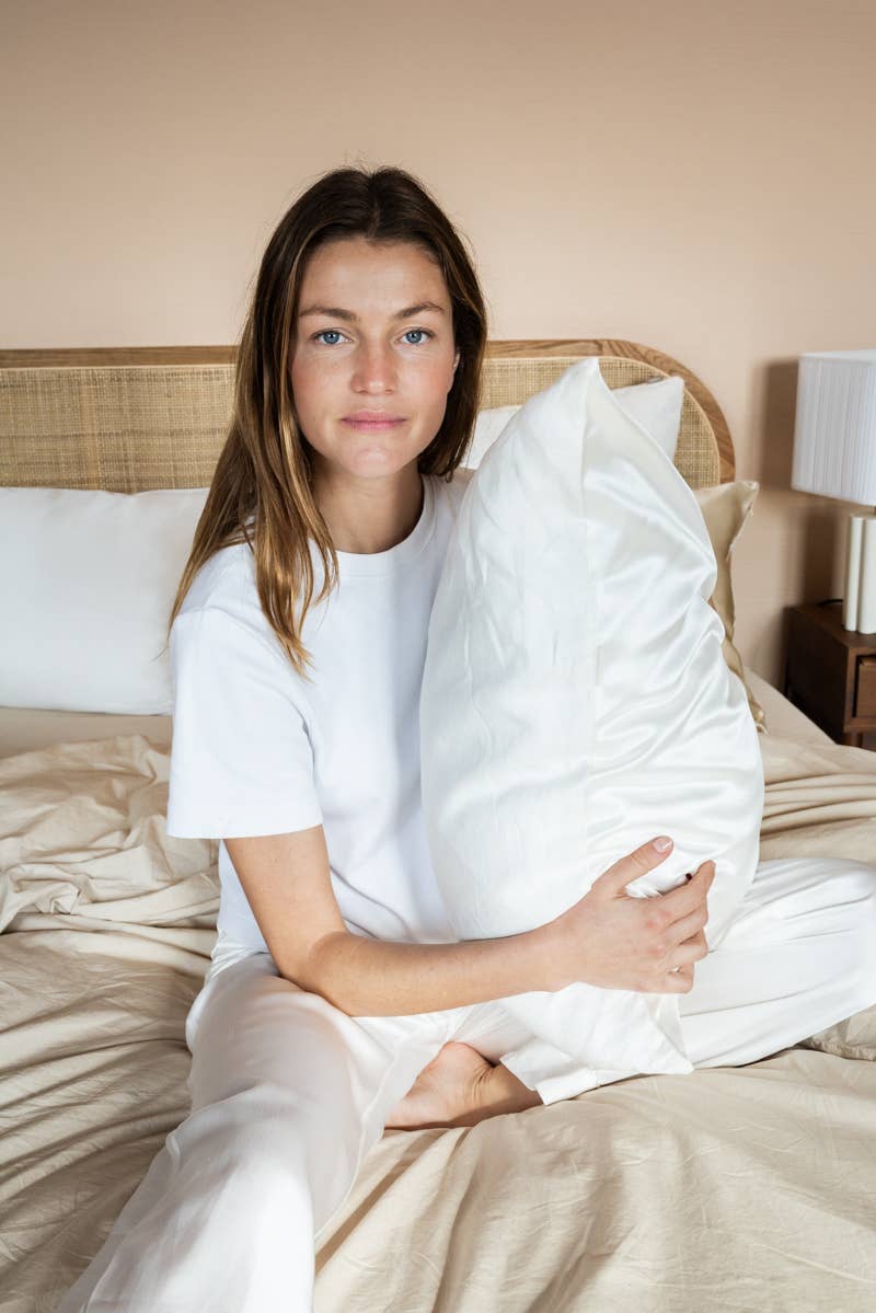 Emily's Pillow - Wholesale Bedding Pillowcase/Sham - Bi-Face Silk and Linen Pillowcase5