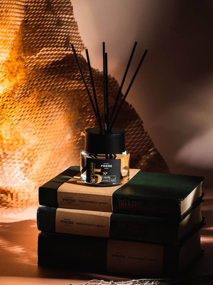 Diffuser № 5 Ginger, Vanilla, Verviene for wholesale by Press Gurwitz Perfumerie