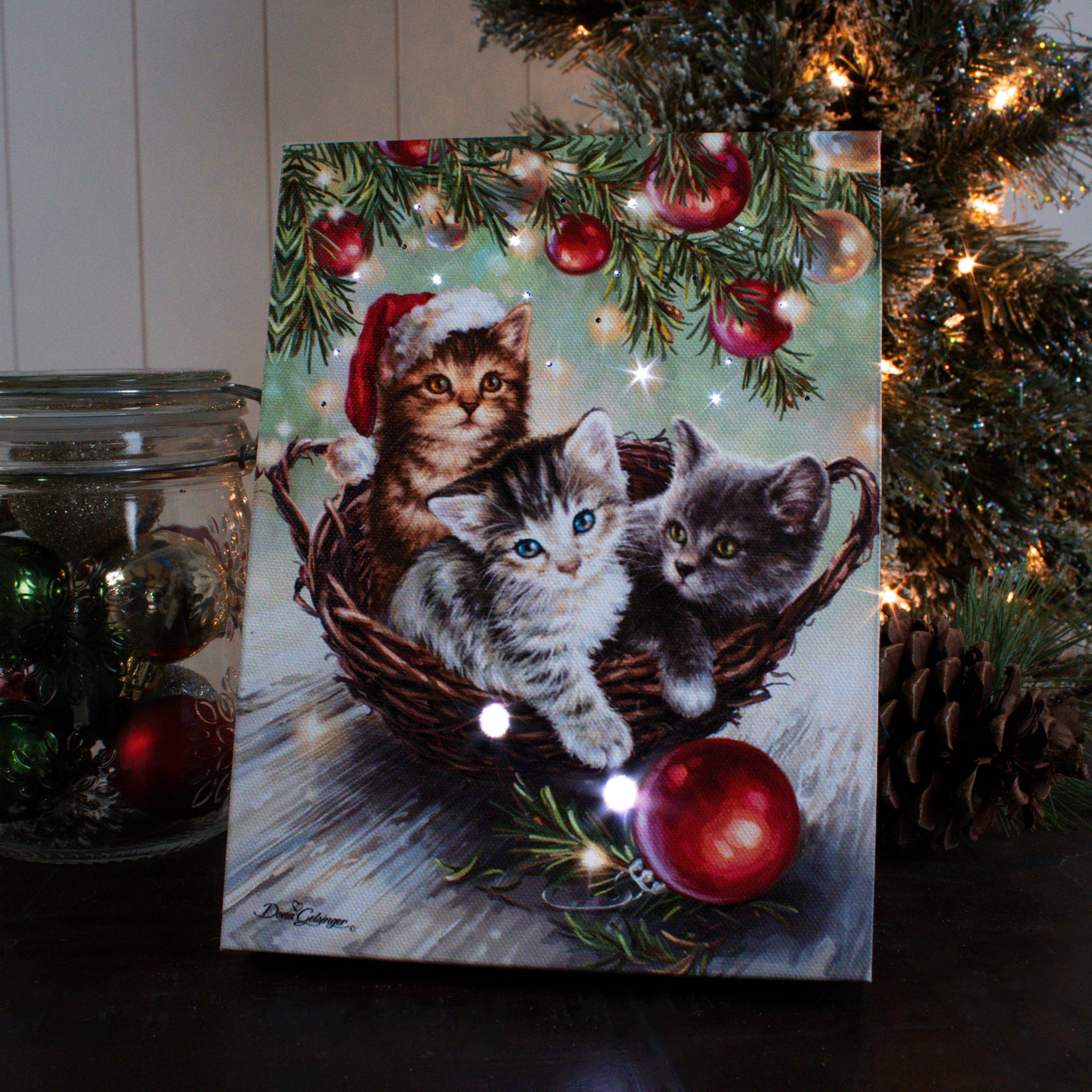 Glow Decor - Wholesale Christmas Decoration - Christmas Kittens 8x6 Lighted Tabletop Canvas1