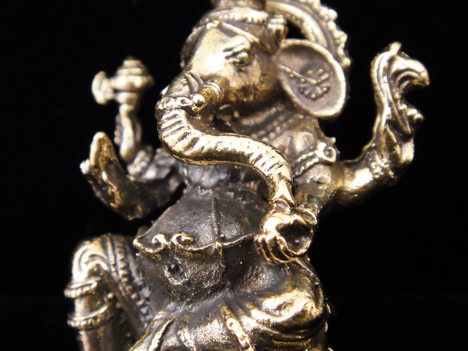 Tika - Wholesale Sculpture - Brass Deity Statuette -Small- Ganesh2